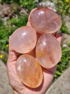 Crystals Palm Stone: Fire Quartz Palm Stone