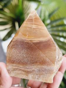 Crystals Points Towers: Honey Calcite Cut Tower