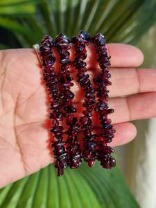 Sale: Garnet Chip Bracelet