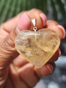 Jewellery Pendants Earrings: Natural Citrine Heart Pendant