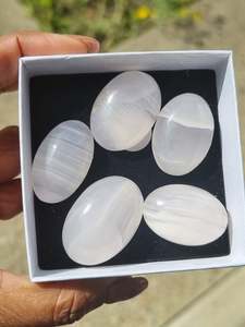 Crystals Bulk: Pink Mangano Calcite Cabs