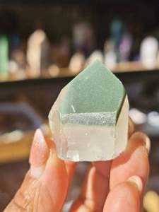 Crystals Quartz: Chlorite Quartz Point