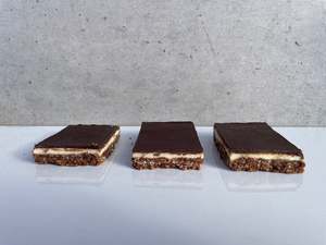 Slices: Peppermint Slice