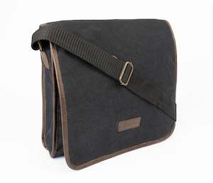 Bags: Hunter Canvas The Getaway Bag Black