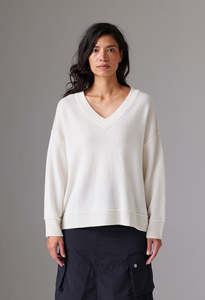 Pomelo Chunky V-Neck - Organic White