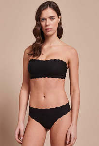Egi Collections: Scalloped Bandeau - Black