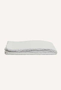 French Country: Bauble Tablecloth - White
