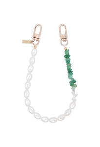 Bodi Pearl & Green Wristlet