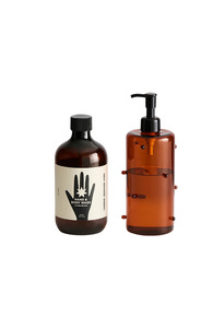 Maison Balzac: The Bathroom Set | Le Soir
