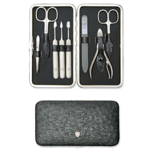 Womens Manicure Sets And Tools: Three Swords 7802 Matt Plus Exclusive Manicure Set, Ostrich Effect