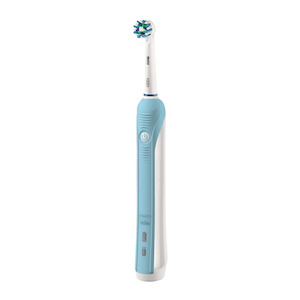 Toothbrushes: Oral-B Pro 500 Electric Toothbrush