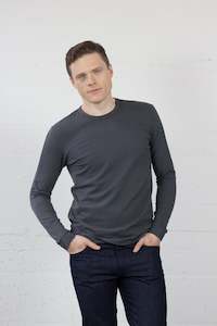 Our Knitwear: Miltos Crew Longsleeve Gannet Grey