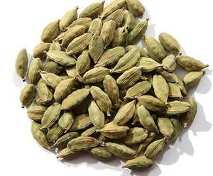 Performing Prayers: Green Cardamom 50g