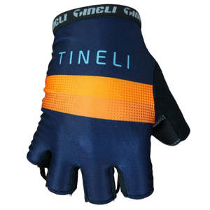 Gloves: Road Runner Gloves