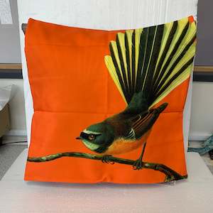 Cushions: Fantail Cushion