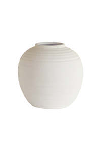 Ceramics: Rounded Vase White Medium