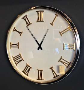 Clocks: Wall Clock - Gold and silver