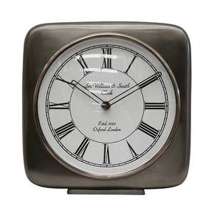 Clocks: Desk Clock