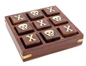 Games: Noughts and Crosses - Skull & Bone Set