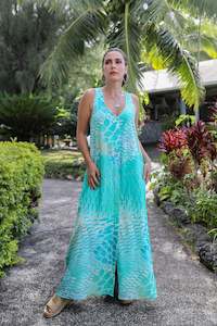 Aqua Parrot Fish Tara Button Front Maxi Dress