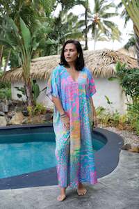 Parrot Fish v Neck Kaftan
