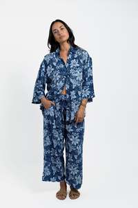 Ladies: Blue Tiare Garden Cropped Grace Pant
