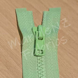 Size 3 - Light Green (Moulded Plastic) Open ended Zipper