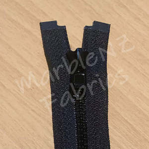 Size 3 - Black (Moulded Plastic) Open ended Zipper