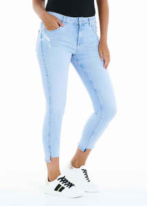 Betty Basic: Betty Basics August Denim Jean