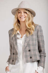 Jackets Jumpers Coats Vests: Mi Moso Contessa Blazer