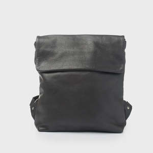 Dusky Robin Neve Backpack - Black