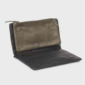 Handbags Wallets: Dusky Robin Jane Purse