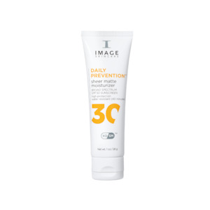 IS- Daily Prevention- TRAVEL SIZE- Sheer Matte Moisturizer SPF30- RET