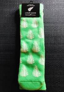 Home Living: Free Size Adult NZ Silver Fern Green New Zealand Souvenir Feet Warmer Soft Socks