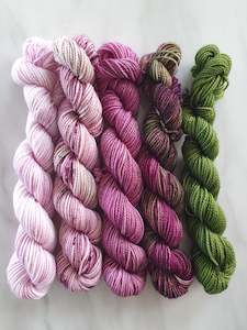 Winter Rose Minis - Set of 5