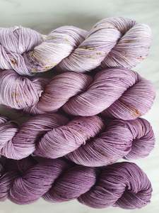 Dk 8ply Merino: Purple Fade - 4 Skein Kit