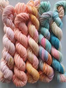 Dk 8ply Merino: Peach Cocktail - Mini Set of 5