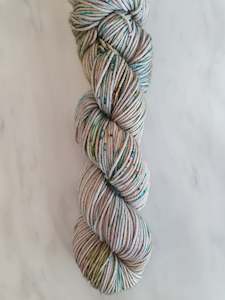 Dk Sock: Greige - DK Sock