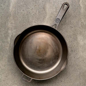 EngelElzen Cast Iron Pan