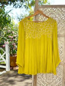 Clothing 1: Bloom Lime Top