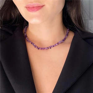 Affordable Jewellery: Choker necklace | amethyst and rose quartz