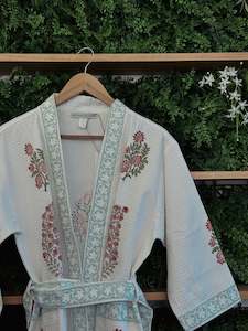 Clothing 1: Willow Robe: Pink & Pastels