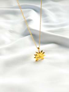18k Gold Plated Jewellery: Lotus Necklace | Gold