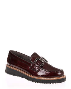 Footwear: Pitillos 10760 Burdeos Patent Leather Loafer