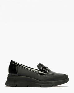 Footwear: Pitillos 10914 Black Leather Wedge Loafer
