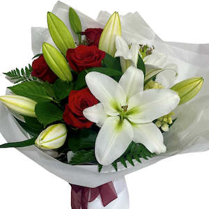 Bouquets: Christmas Perfection