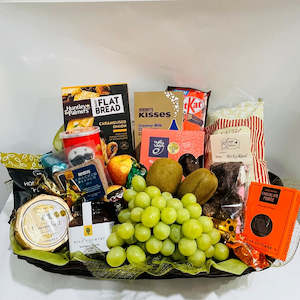 Gift Baskets: Sweet & Savoury Basket