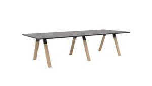 Ligna: Ligna Boardroom Table