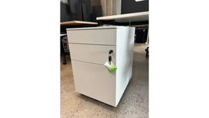 Moby Metal Mobile Pedestal - Run Out / Stock Clearance