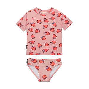 Wear: Strawberry Splash - SHORT SLEEVE RASH SET - Crywolf